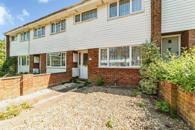 Bourne Court, Basingstoke, photo 1