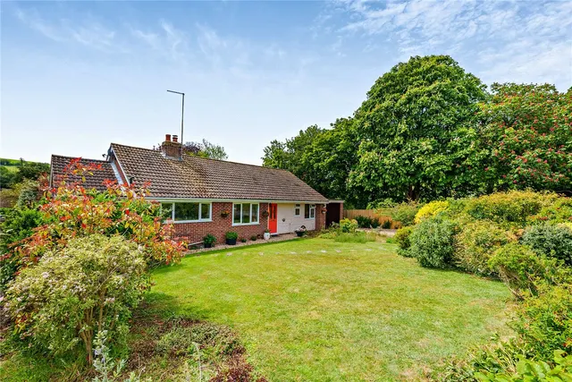 Downs Close, Eastbury, RG17, photo 2