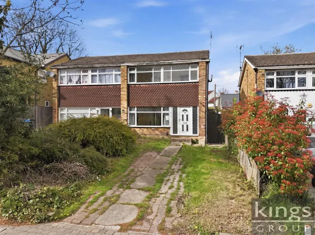 Lavender Hill, Enfield, photo 1