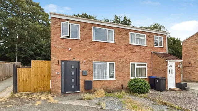 Matravers Close, Westbury, photo 1