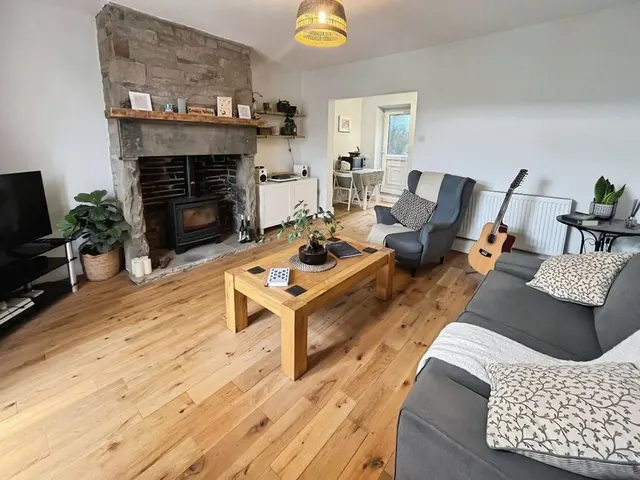 Photo 3 — Belle Vue Terrace, Luddendenfoot, West Yorkshire, HX2