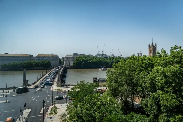 Photo 3 — Albert Embankment London SE1