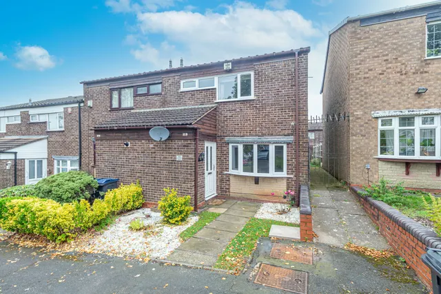 Portrush Avenue, Kings Norton, Birmingham, B38 8XZ, photo 1