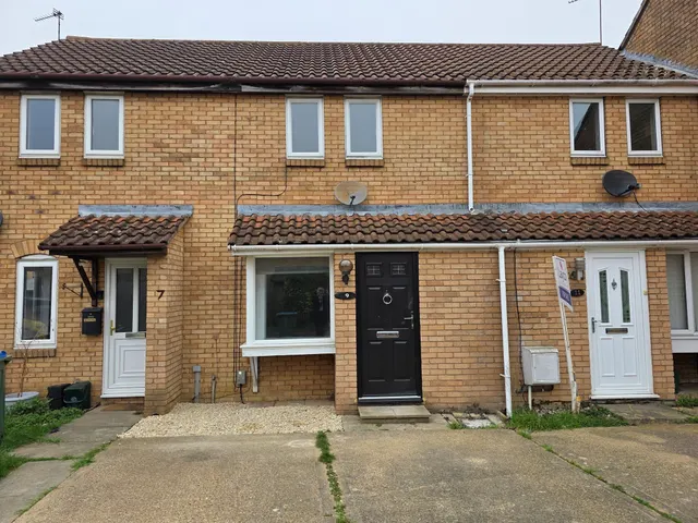 Eames Close, Aylesbury, photo 1