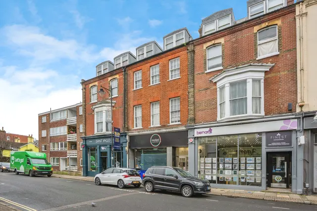 Clarendon Road, Southsea, PO5, photo 2