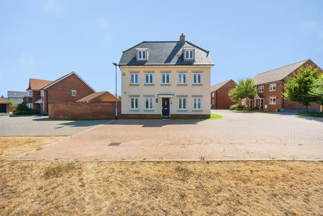Perch Mews, Biddenham, Bedford, Bedfordshire, MK40, photo 1