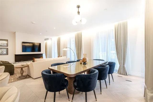 Carrington Street, Mayfair, W1J, photo 1
