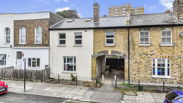Finsbury Road, Wood Green, N22 8PA, photo 1