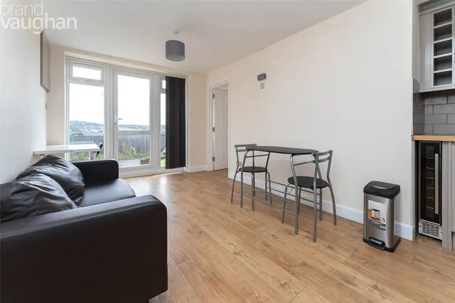 Wolverstone Drive, Brighton, BN1, photo 2