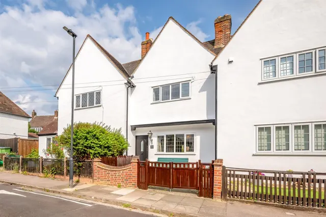 Martin Bowes Road, SE9, photo 1