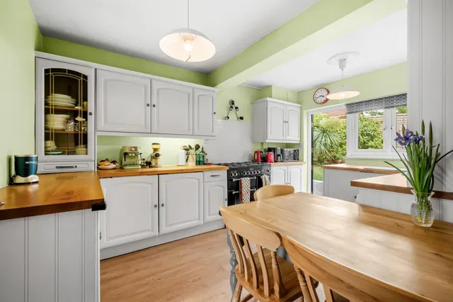 Martin Bowes Road, SE9, photo 3