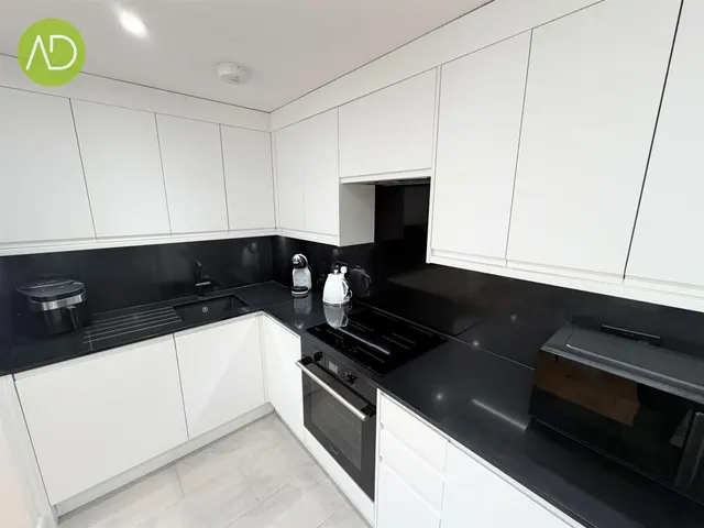 Photo 2 — Sorbus Road, Broxbourne EN10 6GD