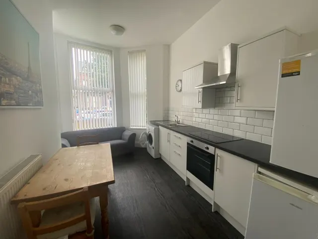 Bentley Road, Toxteth , Liverpool, L8 0SZ, photo 1