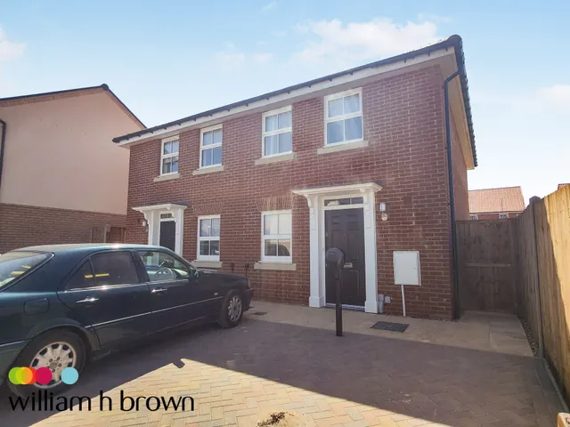 Stedman Avenue, Thurston, Bury St Edmunds, photo 1