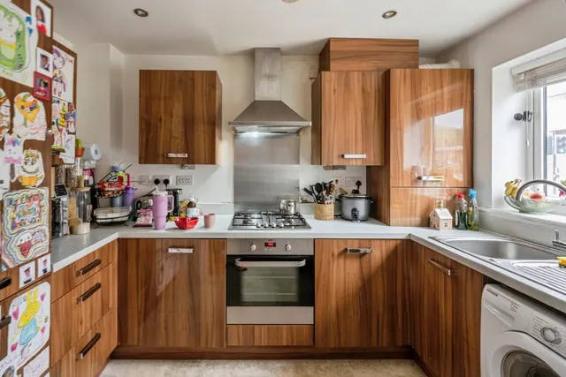 Photo 2 — College Road, Doncaster, South Yorkshire, DN1