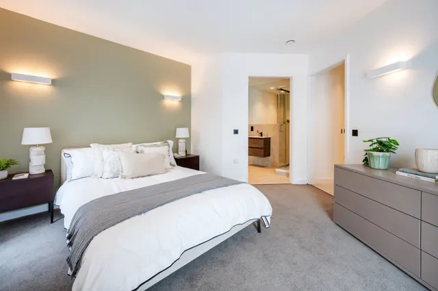 Photo 3 — Showflat 2 (2 bed), Madeleine Court, Acton