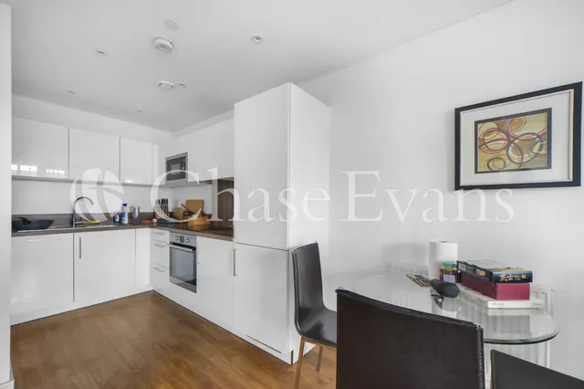 Booth Road, Docklands, E16, photo 3