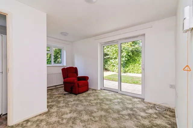 Rosemary Close, Nottingham, NG8, photo 3