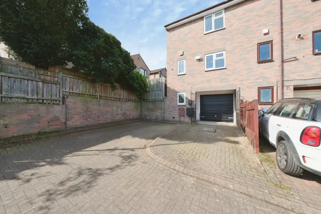 Newman Road, Sheffield, photo 1