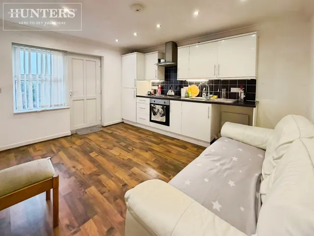 High Street, Goldthorpe, S63, photo 2