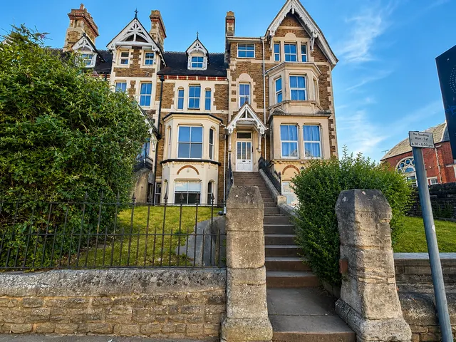 St. Pauls Terrace, NN2, photo 1