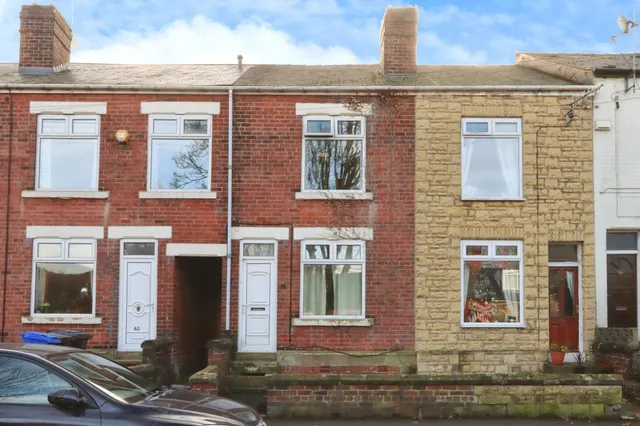 Cliffefield Road, Sheffield, S8, photo 1