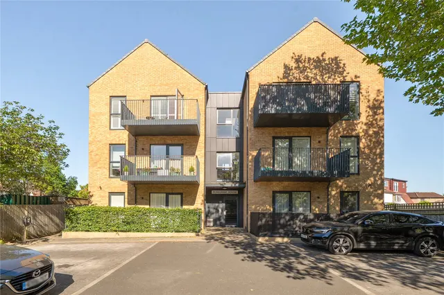 Gurnell Grove, Ealing, W13, photo 1