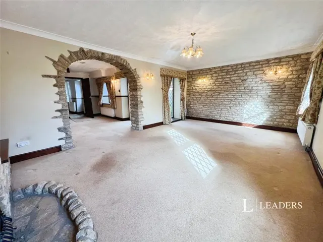 Bridge Street, Deeping St. James, PE6, photo 3