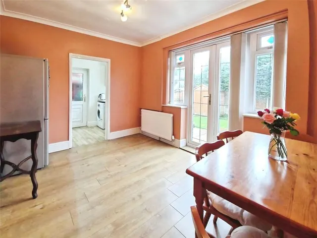 Thornfield Crescent, Little Hulton, M38, photo 3