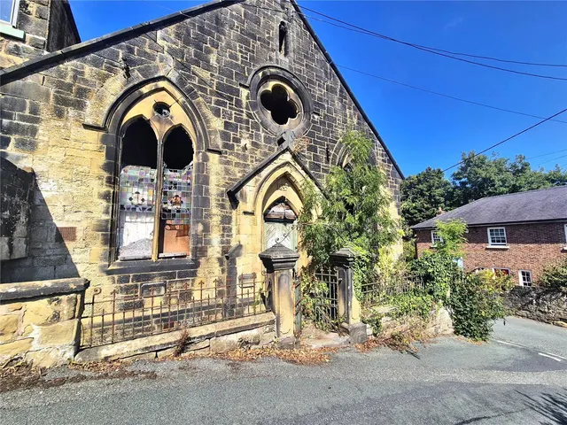 Pisgah Hill, Pentre Broughton, LL11, photo 3