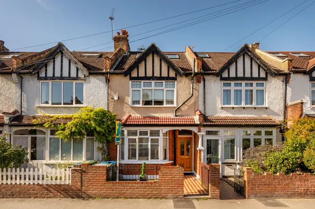 68 Elm Road, New Malden, photo 1
