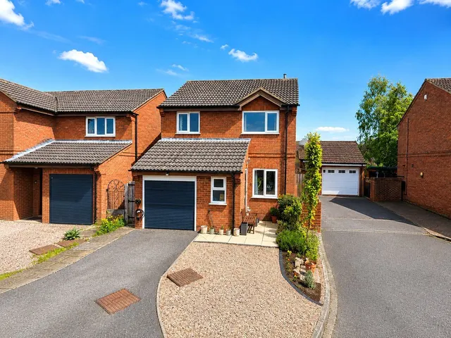Easby Close, Bedale, North Yorkshire, DL8, photo 1