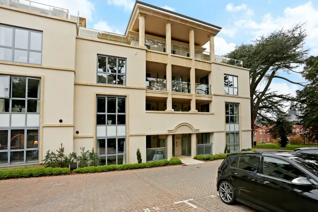 Humphris Place, Cheltenham, GL53, photo 1