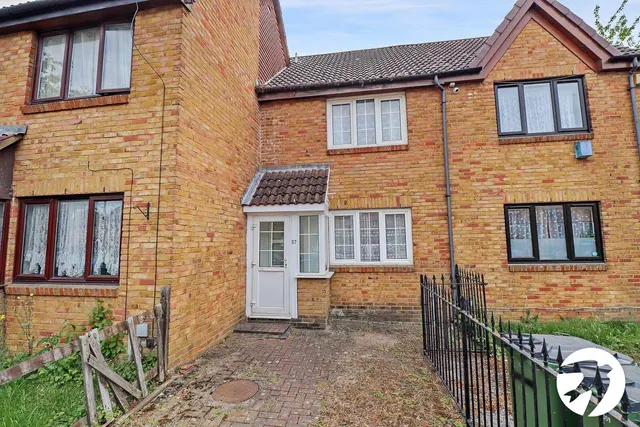 Bertrand Way, London, SE28, photo 1