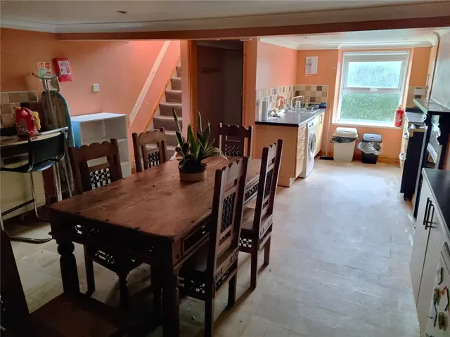 Brook Terrace, Llanbadarn Fawr, SY23, photo 2