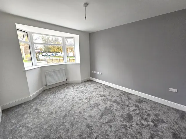 Springfields, Rushall, WS4, photo 2