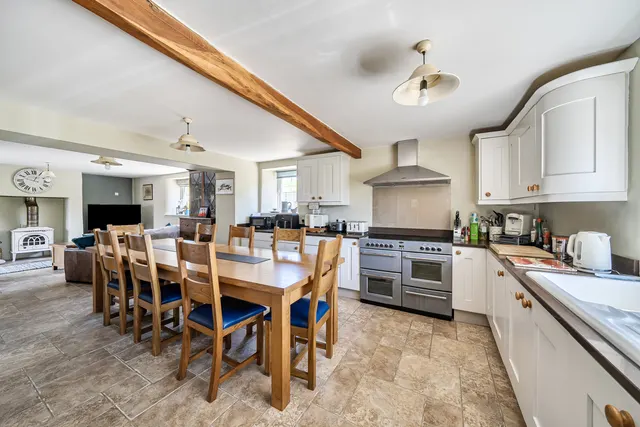 Photo 3 — Wootton Fitzpaine, Bridport, Dorset, DT6 6NQ