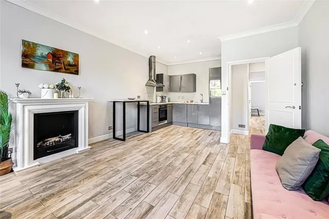 Photo 2 — Stanhope Gardens, London, SW7 5QX