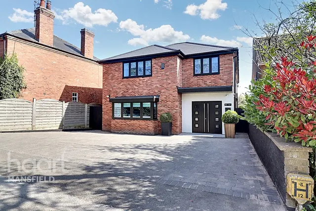 Lime Grove, Mansfield, NG19, photo 1