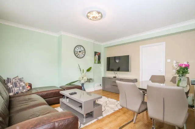 Godolphin House, Tulse Hill, SW2, photo 1