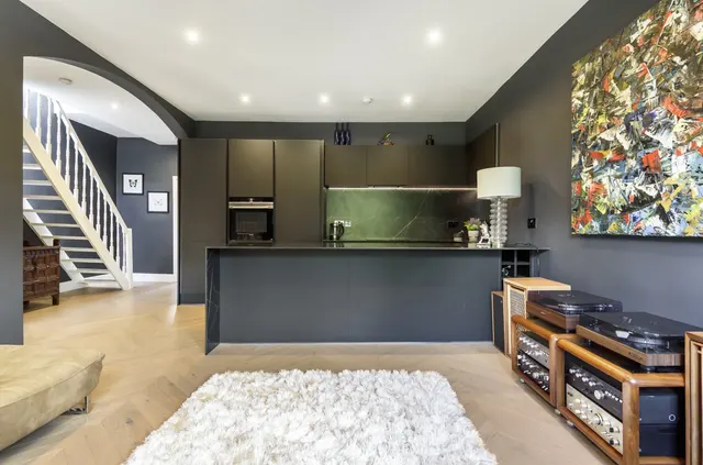 Holland Road, Kensington, W14, photo 1