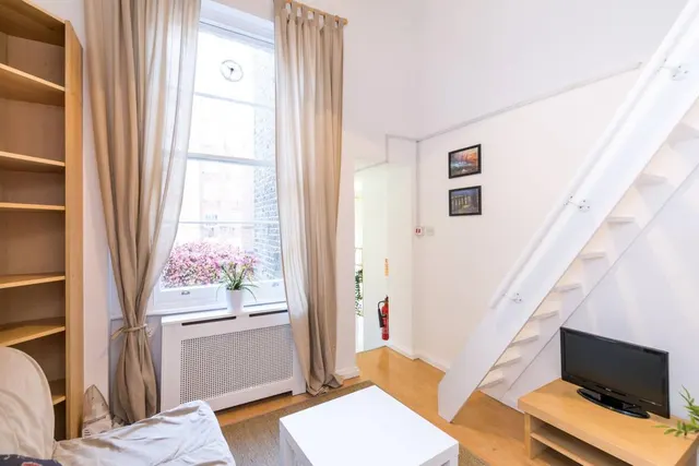 Claverton Street, Pimlico, SW1V, photo 2