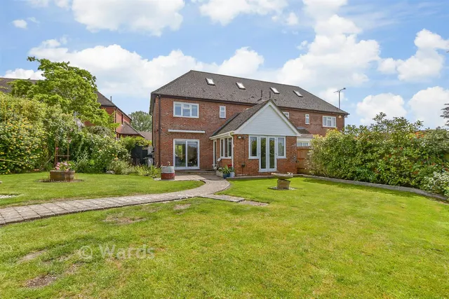 Tilden Close, High Halden, TN26, photo 1