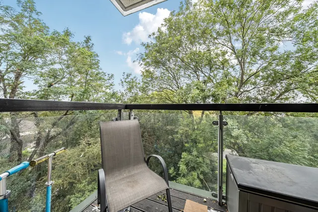 Photo 2 — Ridge Place, Kent, BR5