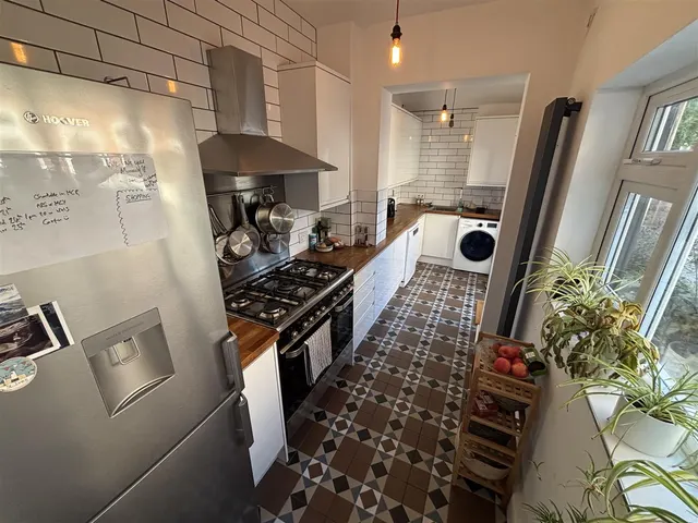 Stamford Park Road, Hale, WA15, photo 3