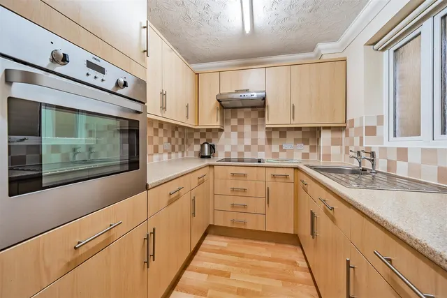 Springfield Road, Chelmsford, CM2, photo 1