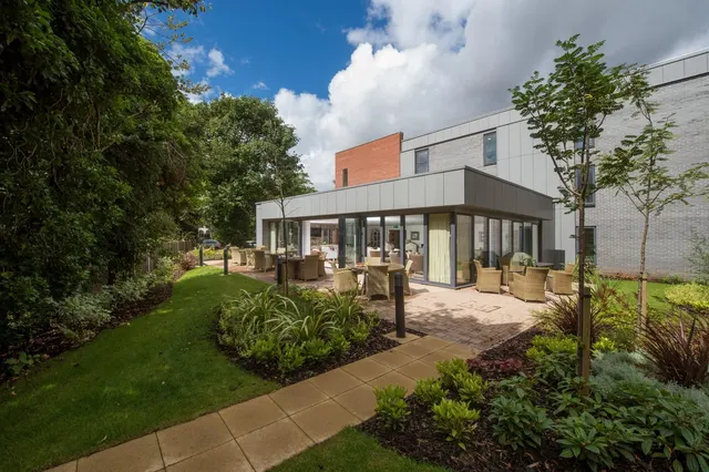 Wilford Lane, West Bridgford, NG2, photo 1