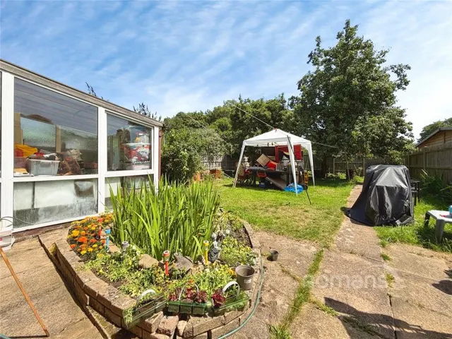 Cheyne Way, Farnborough, GU14, photo 2