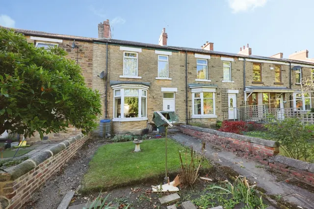 Pears Terrace, Shildon, DL4, photo 1