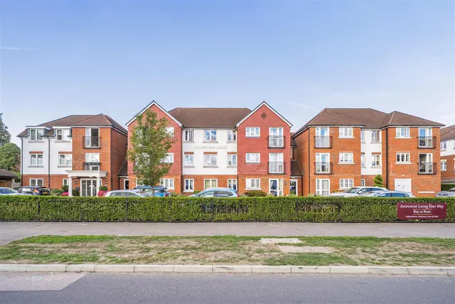Prices Lane, Reigate, RH2, photo 1